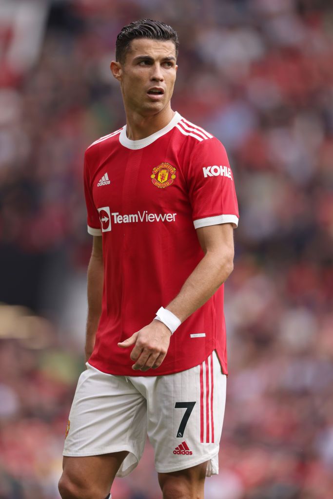 得分机器！里夫斯狂砍44+11大号两双，湖人力克猛龙